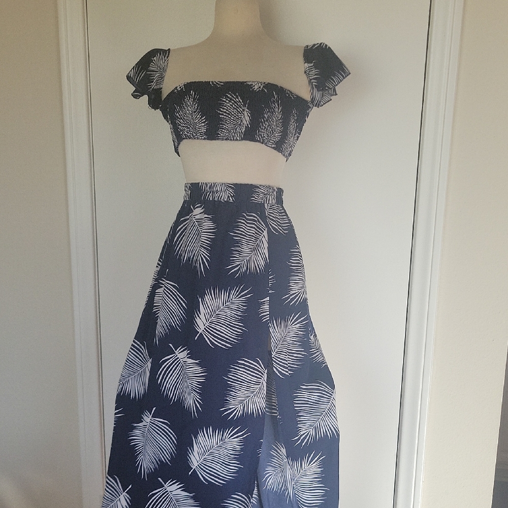 SHEIN Blue and White Tropical Skirt Set